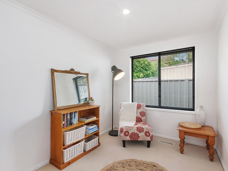 4 Corey Place, Gowrie ACT 2904