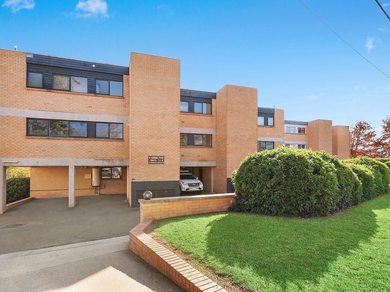 4/3 Garran Place, Garran ACT 2605