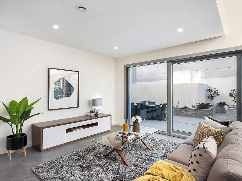 3/28 Empire Circuit, Forrest ACT 2603