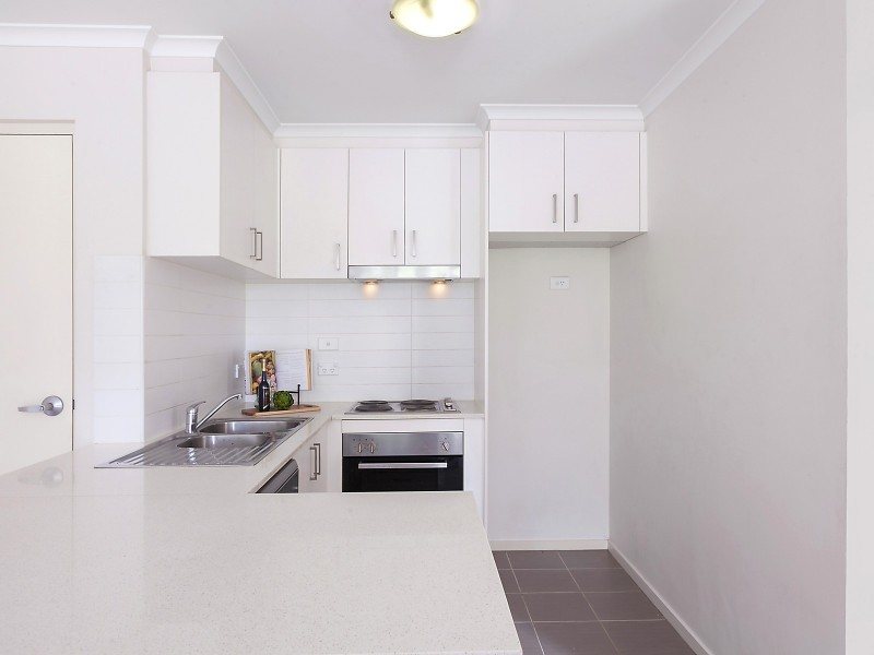 61/75 Elizabeth Jolley Crescent, Franklin ACT 2913