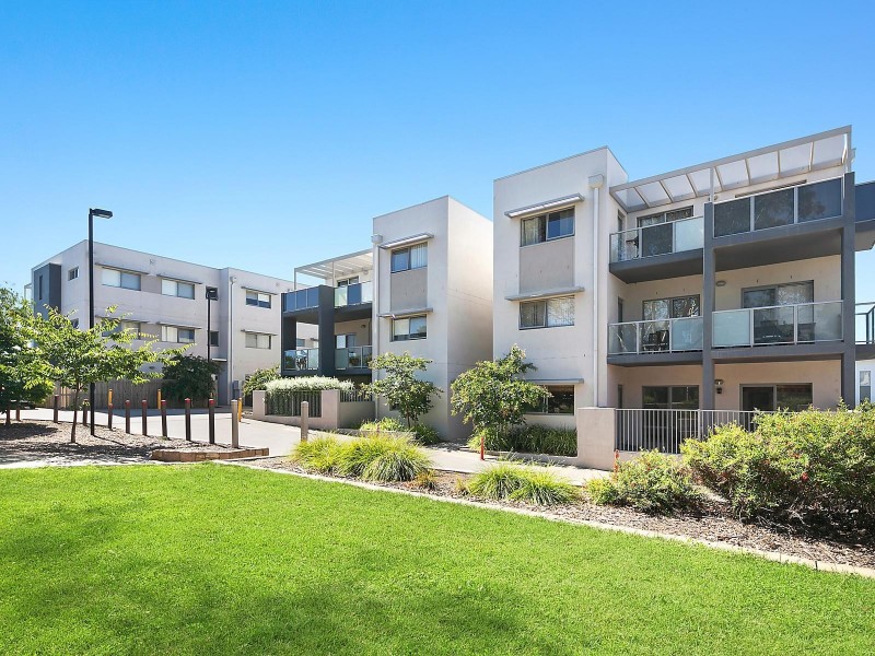 61/75 Elizabeth Jolley Crescent, Franklin ACT 2913