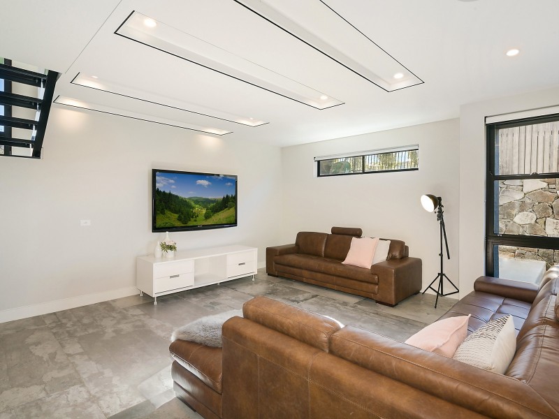 12 Bev Lawson Street, Casey ACT 2913