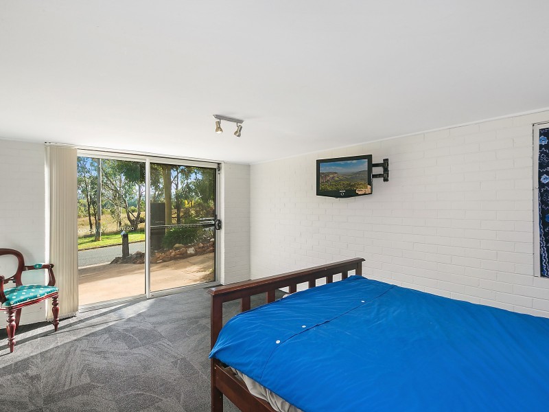 7 Warrambool Close, Giralang ACT 2617