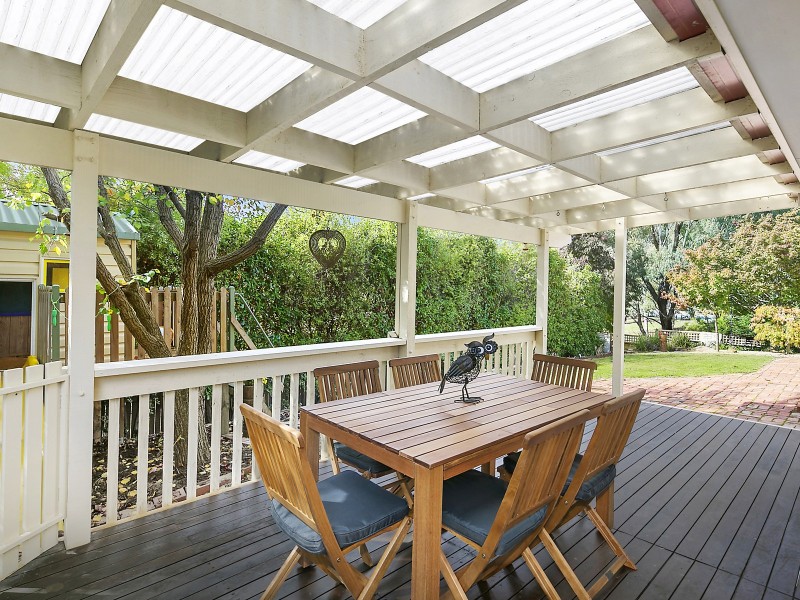 34 Burrumarra Avenue, Ngunnawal ACT 2913