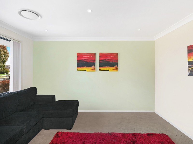 21 Jeannie Gunn Street, Franklin ACT 2913