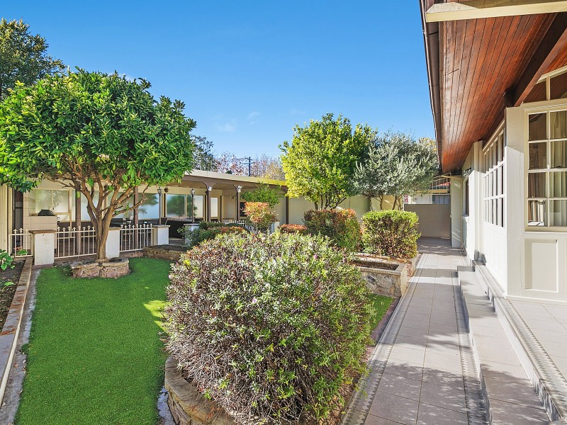 54 Booroondara Street, Reid ACT 2612