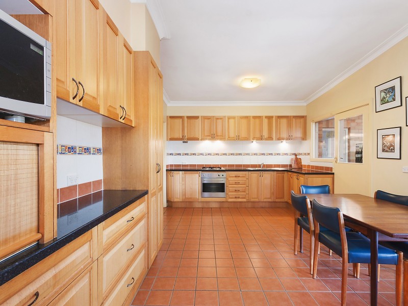 4 Phillip Avenue, Downer ACT 2602