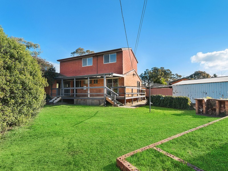8 O’Loghlen Street, Latham ACT 2615