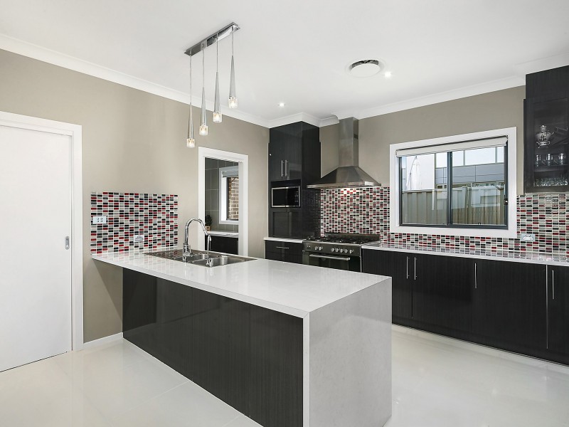 14 Oodgeroo Avenue, Franklin ACT 2913