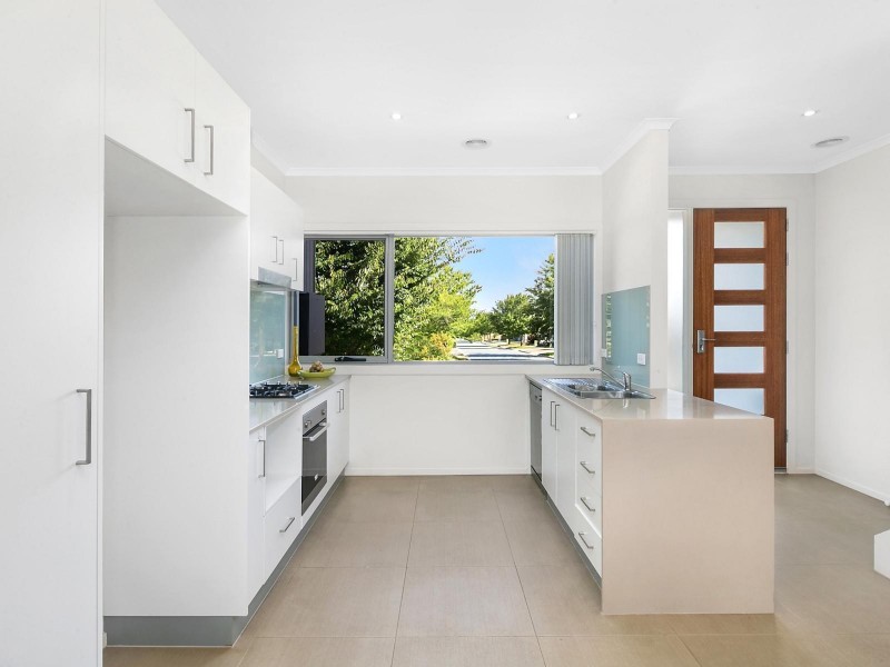 14 Petherick Street, Franklin ACT 2913