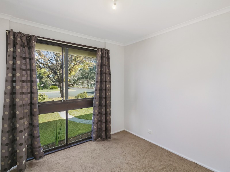 39 Kootingal Street, Giralang ACT 2617