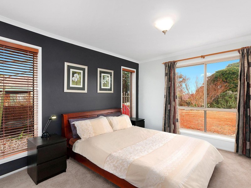 3 Saville Close, Melba ACT 2615