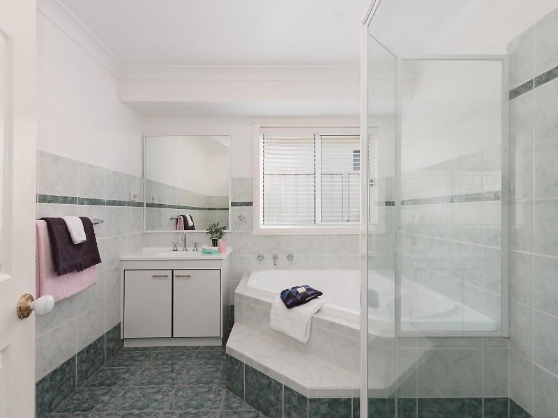 12 Clemenger Street, Nicholls ACT 2913