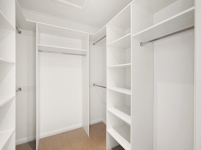 10 Glow Worm Grove, Harrison ACT 2914