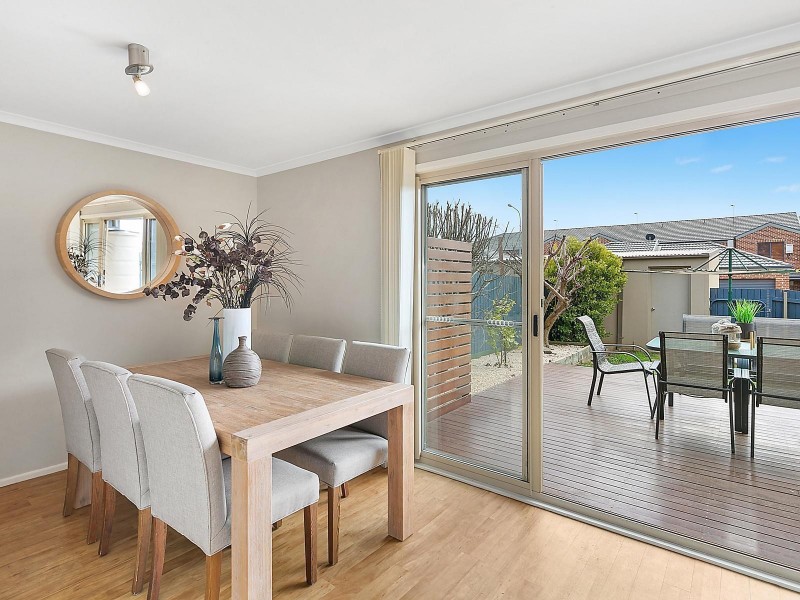 95 Mary Gillespie Avenue, Gungahlin ACT 2912