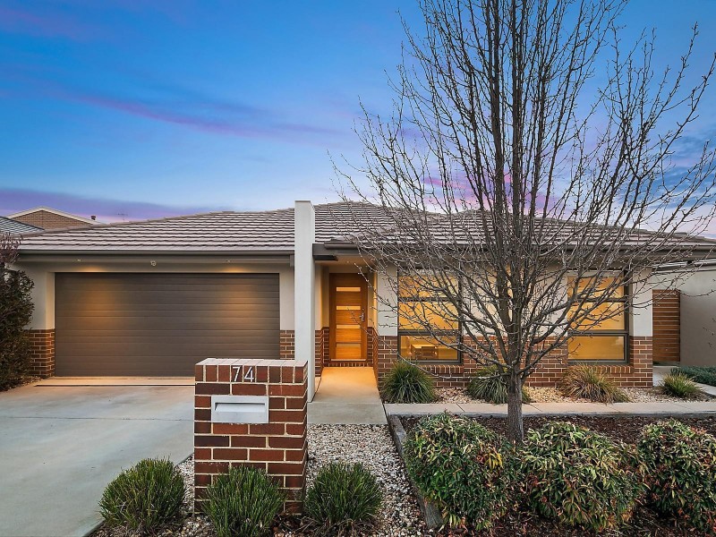 74 Narden Street, Crace ACT 2911