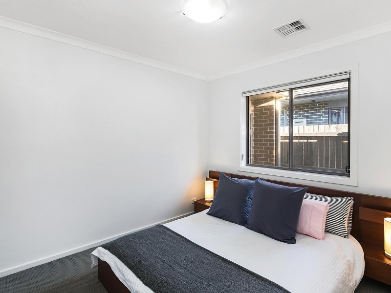 74 Narden Street, Crace ACT 2911