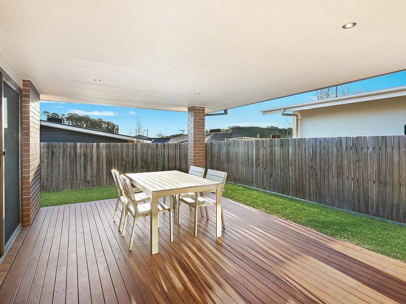 74 Narden Street, Crace ACT 2911