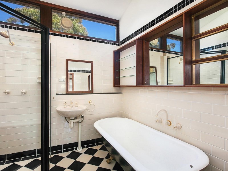 1 Somerville Street, Spence ACT 2615