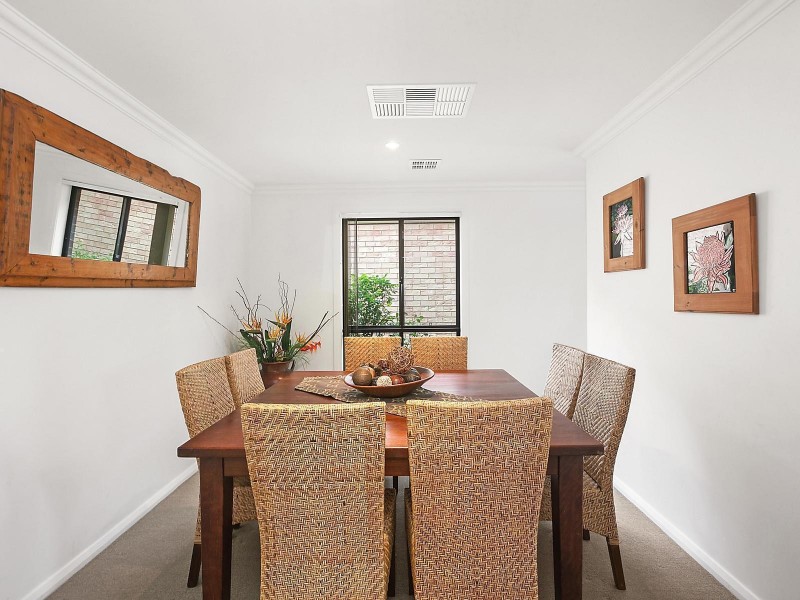 26 Nina Murdoch Crescent, Franklin ACT 2913