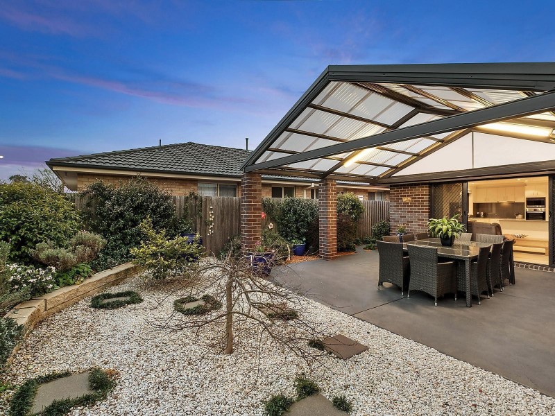 26 Nina Murdoch Crescent, Franklin ACT 2913