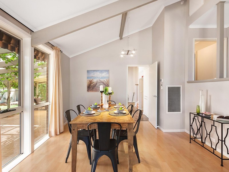 64 Pickworth Street, Holt ACT 2615