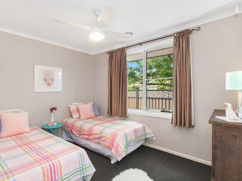 64 Pickworth Street, Holt ACT 2615