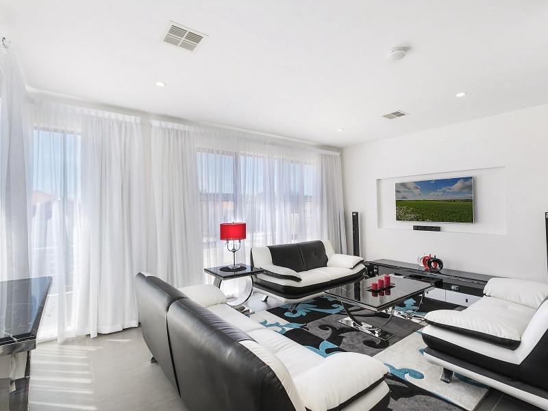 64 Mornington Street, Amaroo ACT 2914