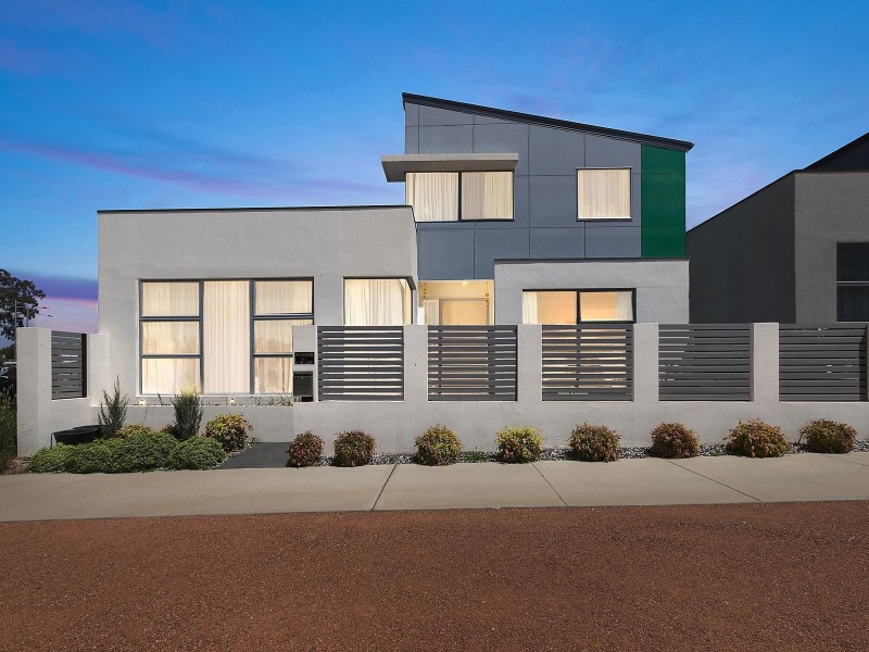 64 Mornington Street, Amaroo ACT 2914