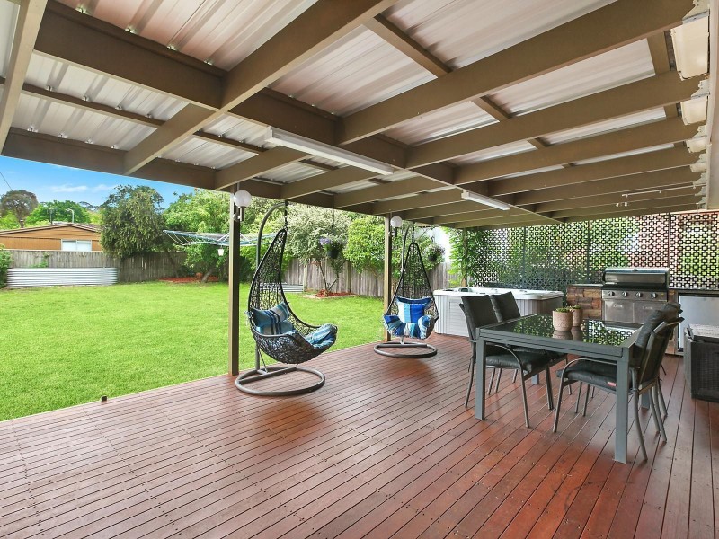 30 Clubbe Crescent, Macgregor ACT 2615