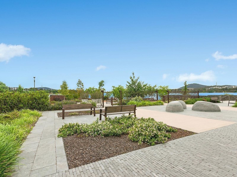 16/21 Eastlake Parade, Kingston ACT 2604