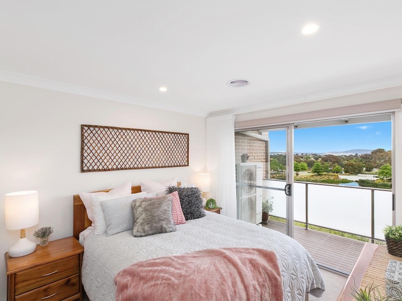76 Plimsoll Drive, Casey ACT 2913