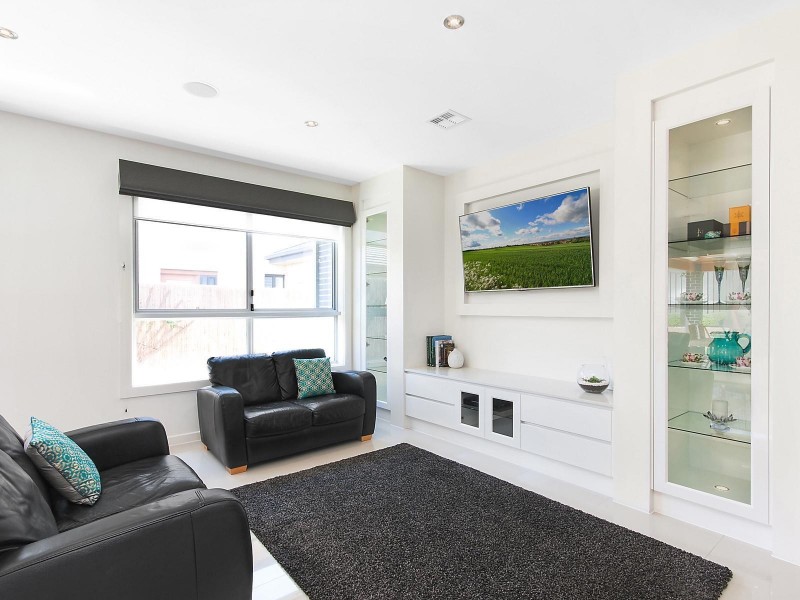 13 Jule Knight Street, Casey ACT 2913