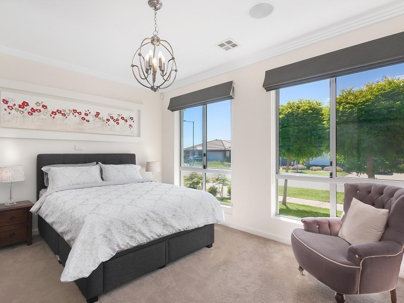 13 Jule Knight Street, Casey ACT 2913