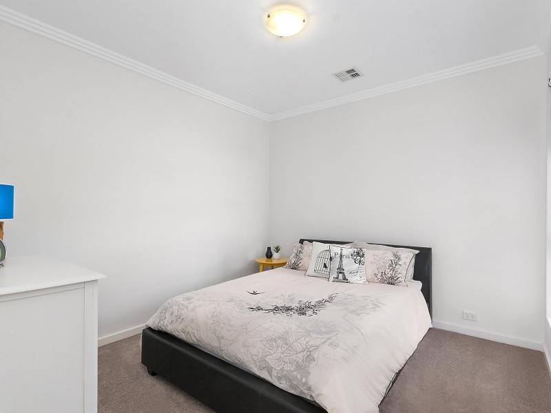13 Jule Knight Street, Casey ACT 2913