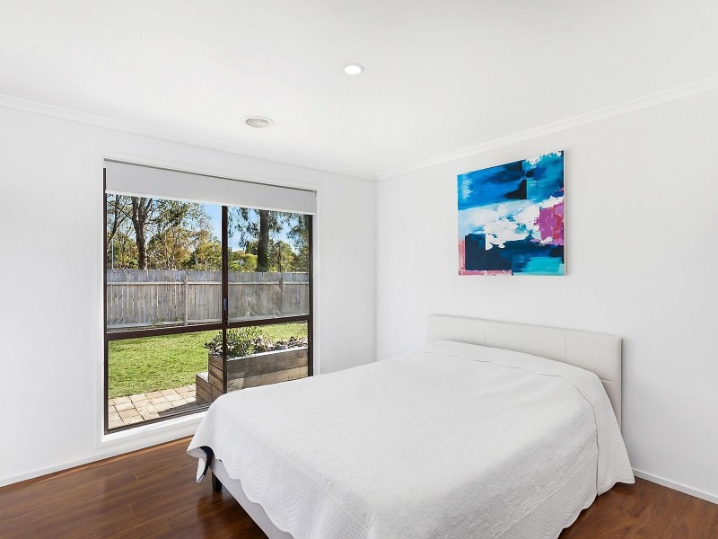 7 Book Place, Latham ACT 2615
