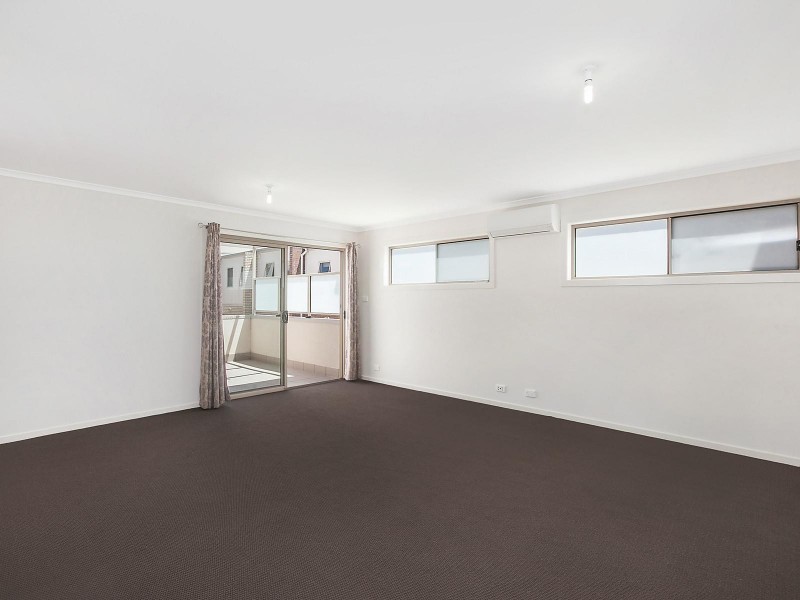 64/40 Kings Canyon Street, Harrison ACT 2914