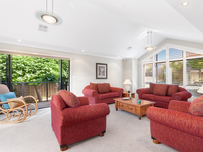 27 Sue Geh Circuit, Nicholls ACT 2913