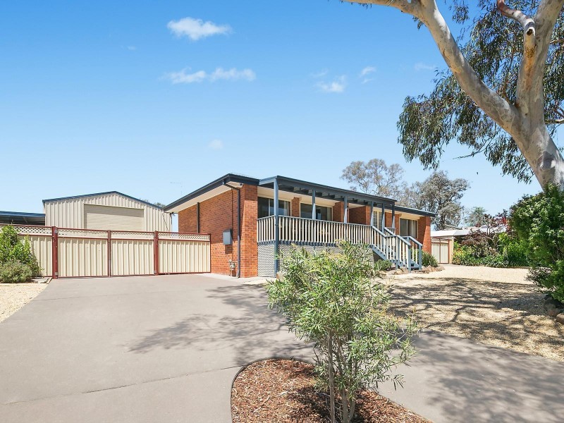 107 Shakespeare Crescent, Fraser ACT 2615