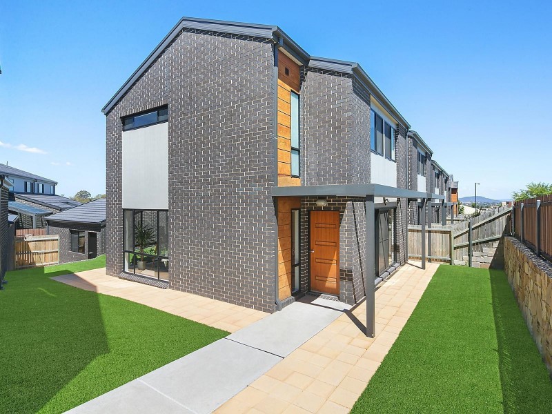 15/142 Plimsoll Drive, Casey ACT 2913