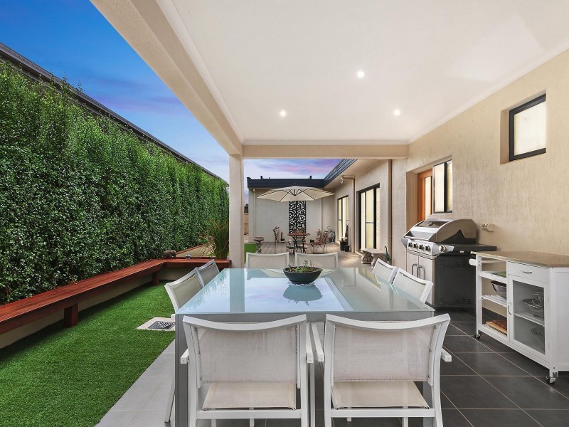 35 Quinane Avenue, Forde ACT 2914