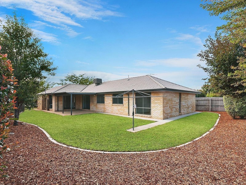 10 Cooloola Street, Amaroo ACT 2914