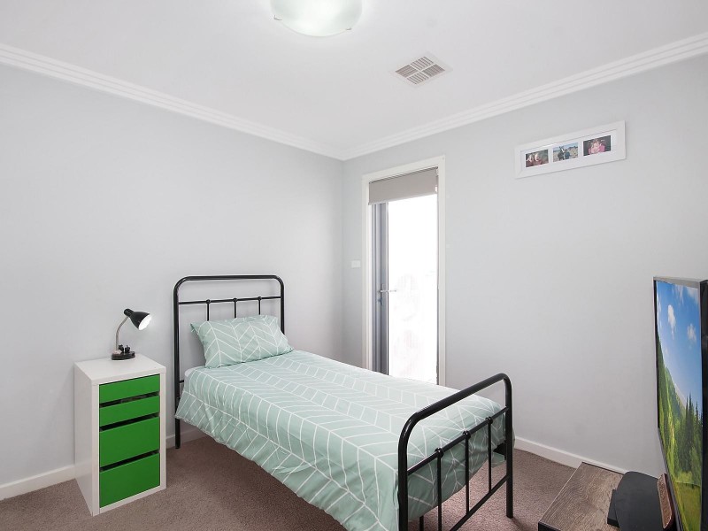 32 Gudamang Street, Ngunnawal ACT 2913