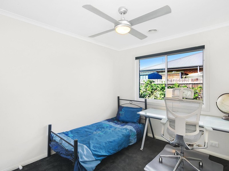 5 Loma Rudduck Street, Forde ACT 2914