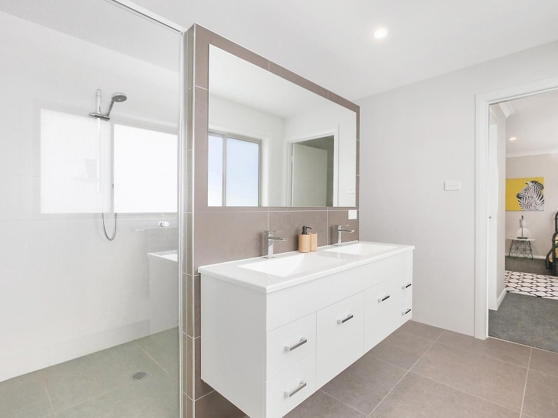 179 Waterfall Drive, Jerrabomberra NSW 2619