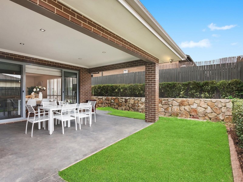 10 Flagstone Street, Harrison ACT 2914