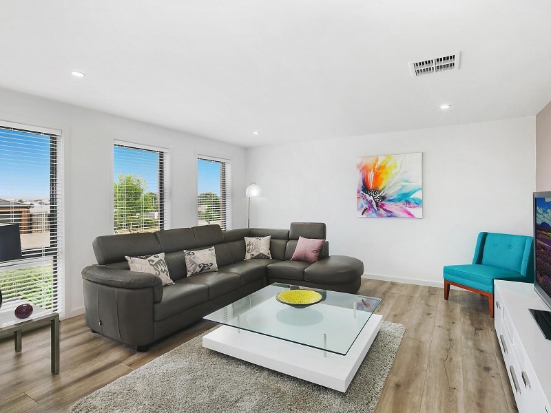 52 Bieundurry Street, Bonner ACT 2914