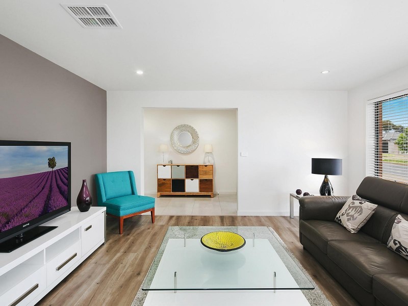 52 Bieundurry Street, Bonner ACT 2914