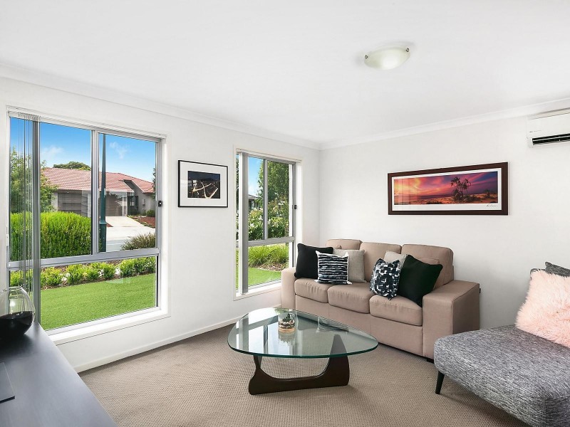 16 Constance Stone Street, Macgregor ACT 2615