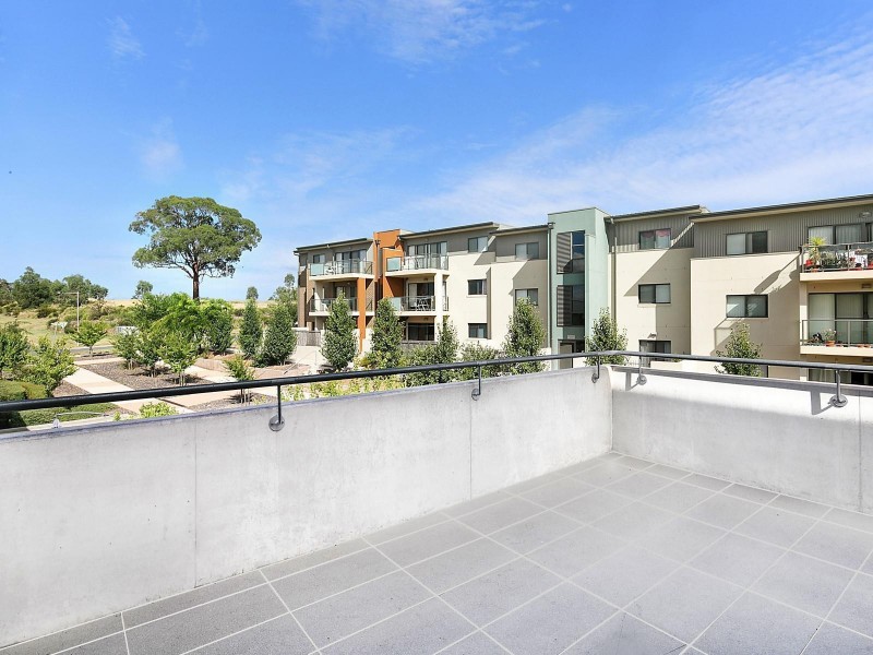 65/301 Flemington Road, Franklin ACT 2913